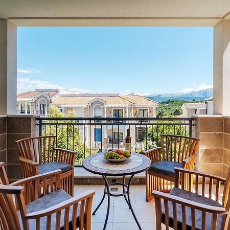 Lustica Apartments Central Tivat Luaran gambar