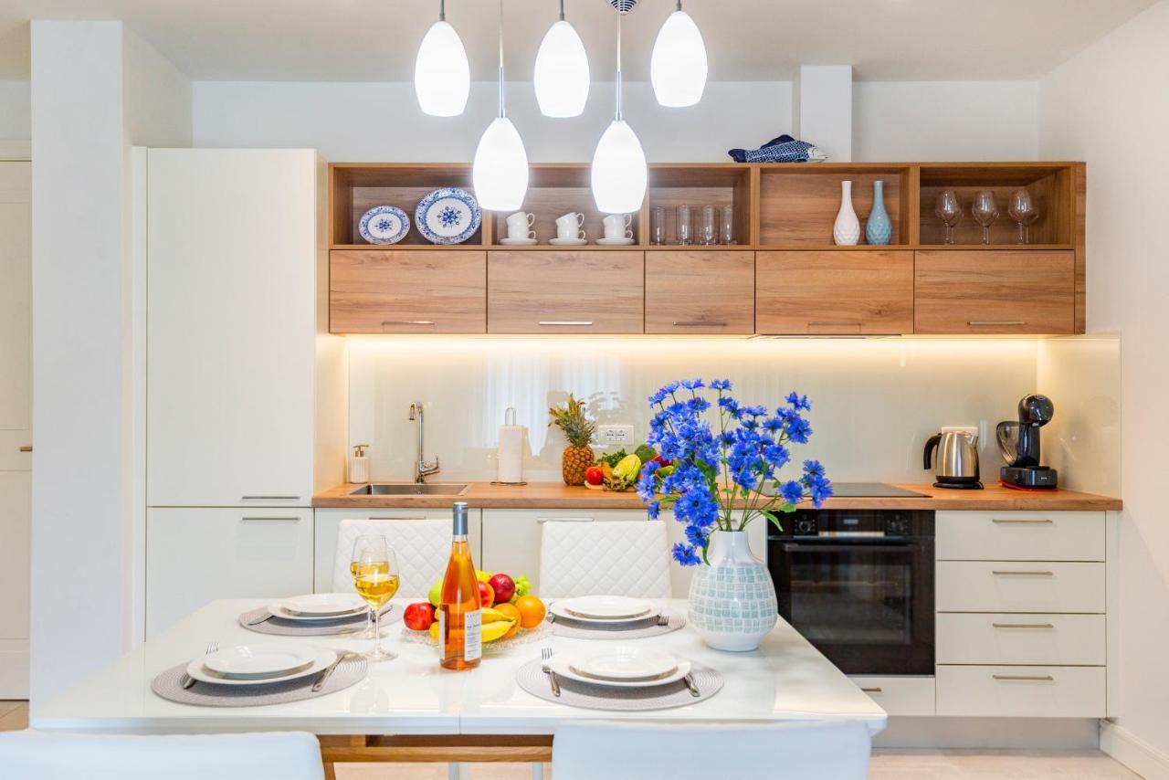 Lustica Apartments Central Tivat Luaran gambar