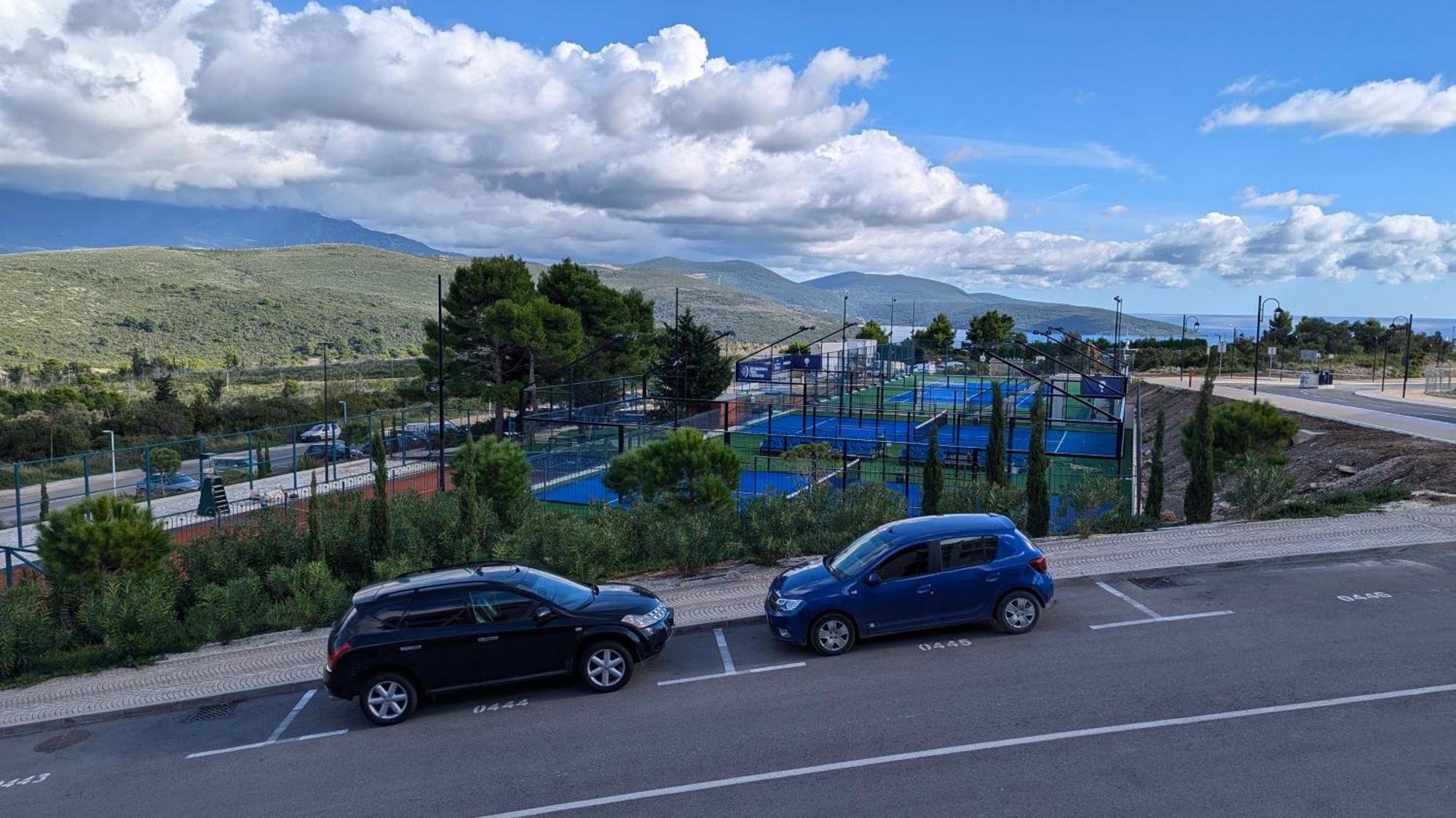 Lustica Apartments Central Tivat Luaran gambar